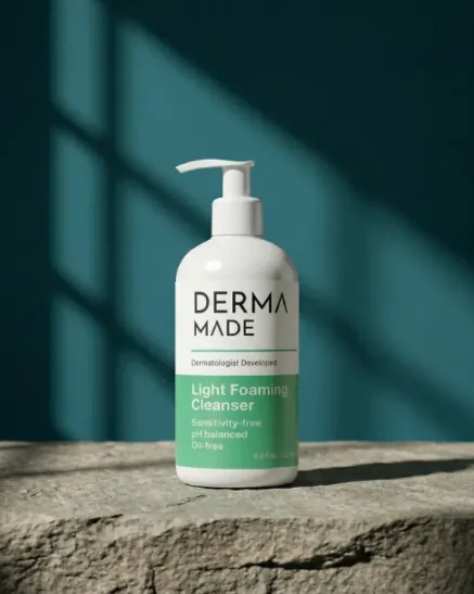 DERMA MADE Light Foaming Cleanser